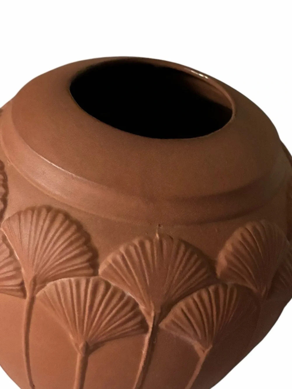 Vintage Laslo Mikasa Vase Gingko Leaf Or Lotus Flower Glazed Interior